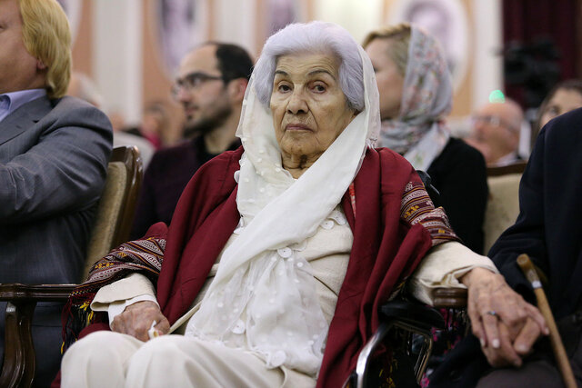 منیر شاهرودی فرمانفرمائیان